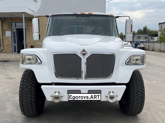 International MXT 4×4